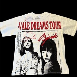 Vale Dreams Tour Men’s Graphic Tee